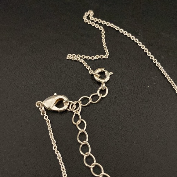 Boston Red Sox Enameled Baseball Cap Necklace - Picture 4 of 4